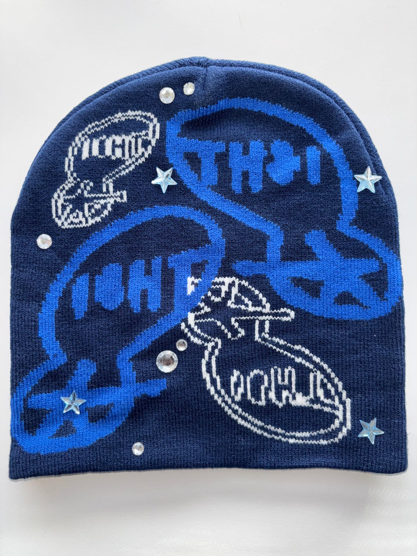 8ight beanie