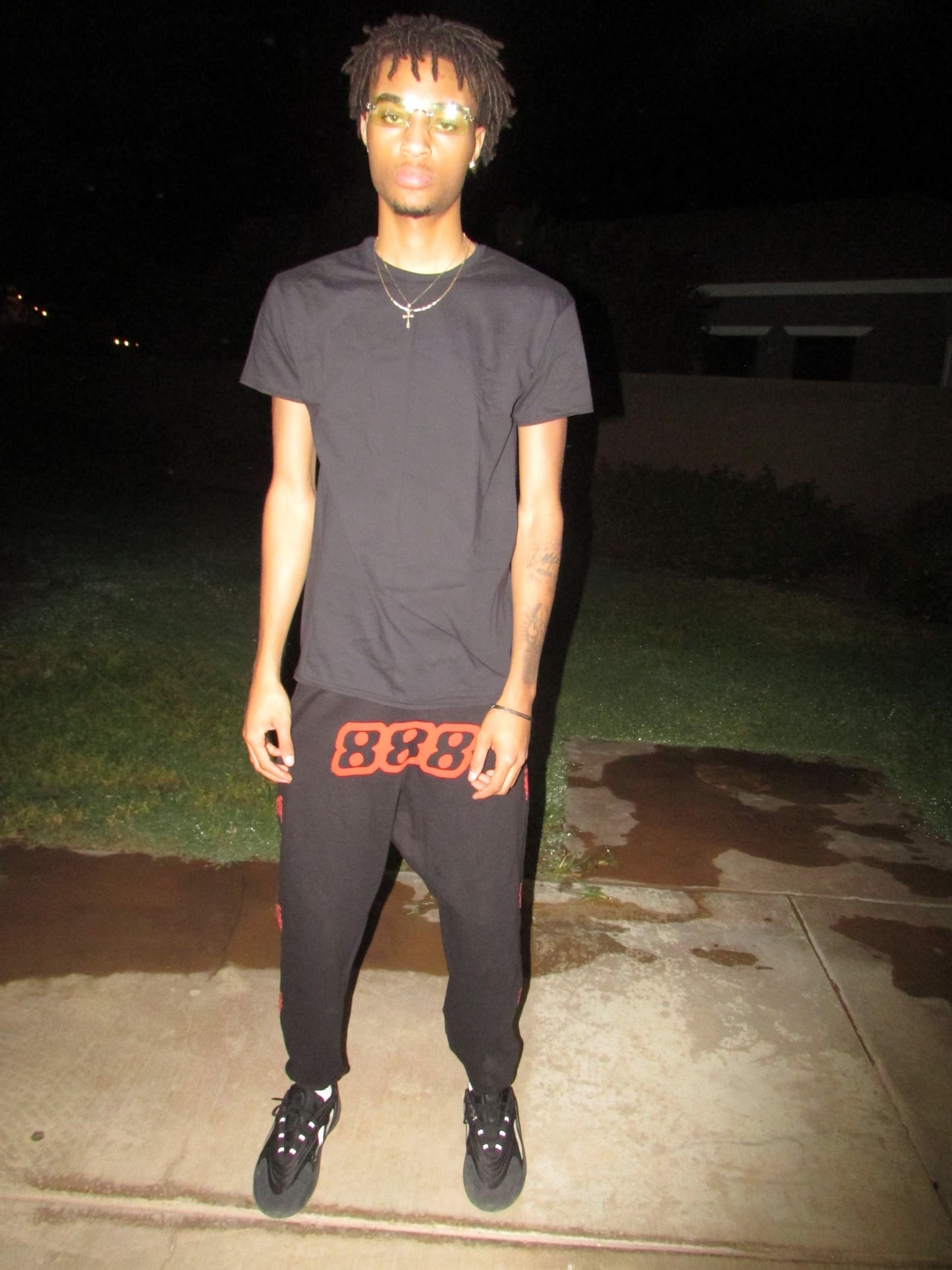 888 joggers