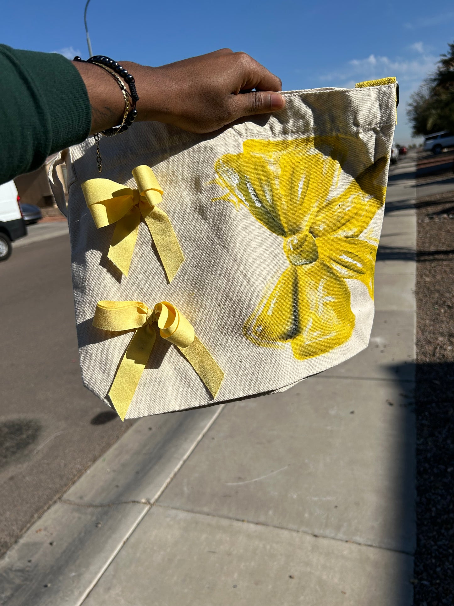 Bow bag yellow