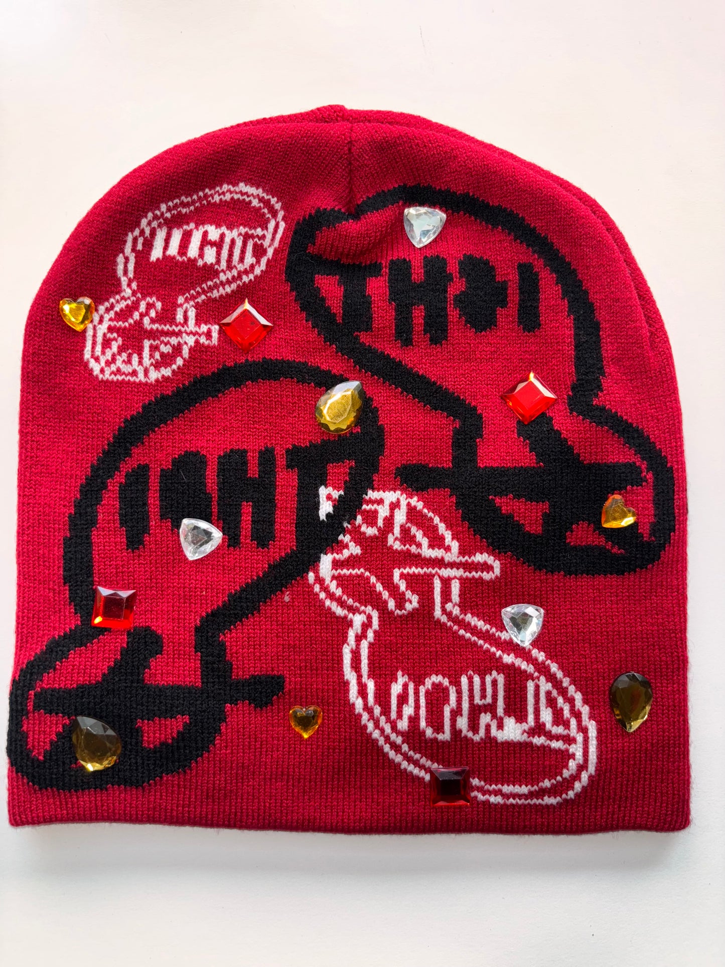 8ight beanie